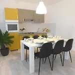 House Palm Tree Žrnovnica